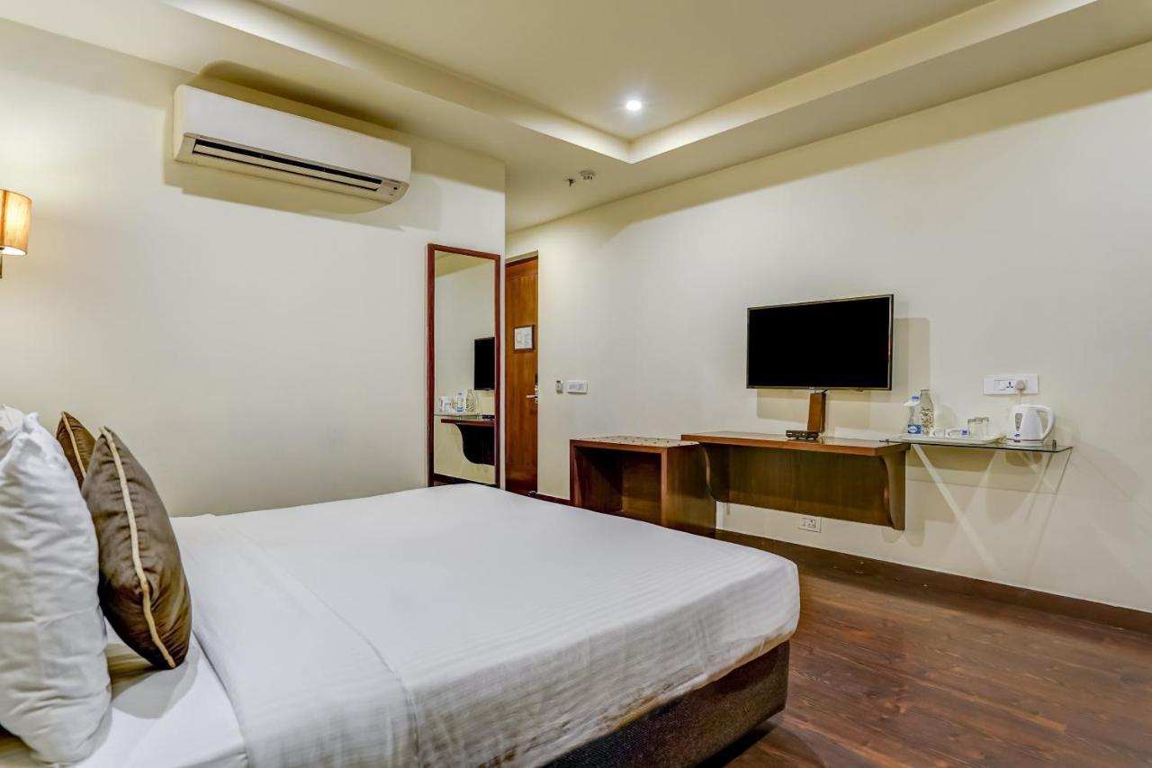 Townhouse 552Hotel Royal Court Jalandhar Exterior photo