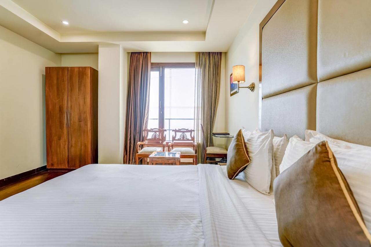 Townhouse 552Hotel Royal Court Jalandhar Exterior photo