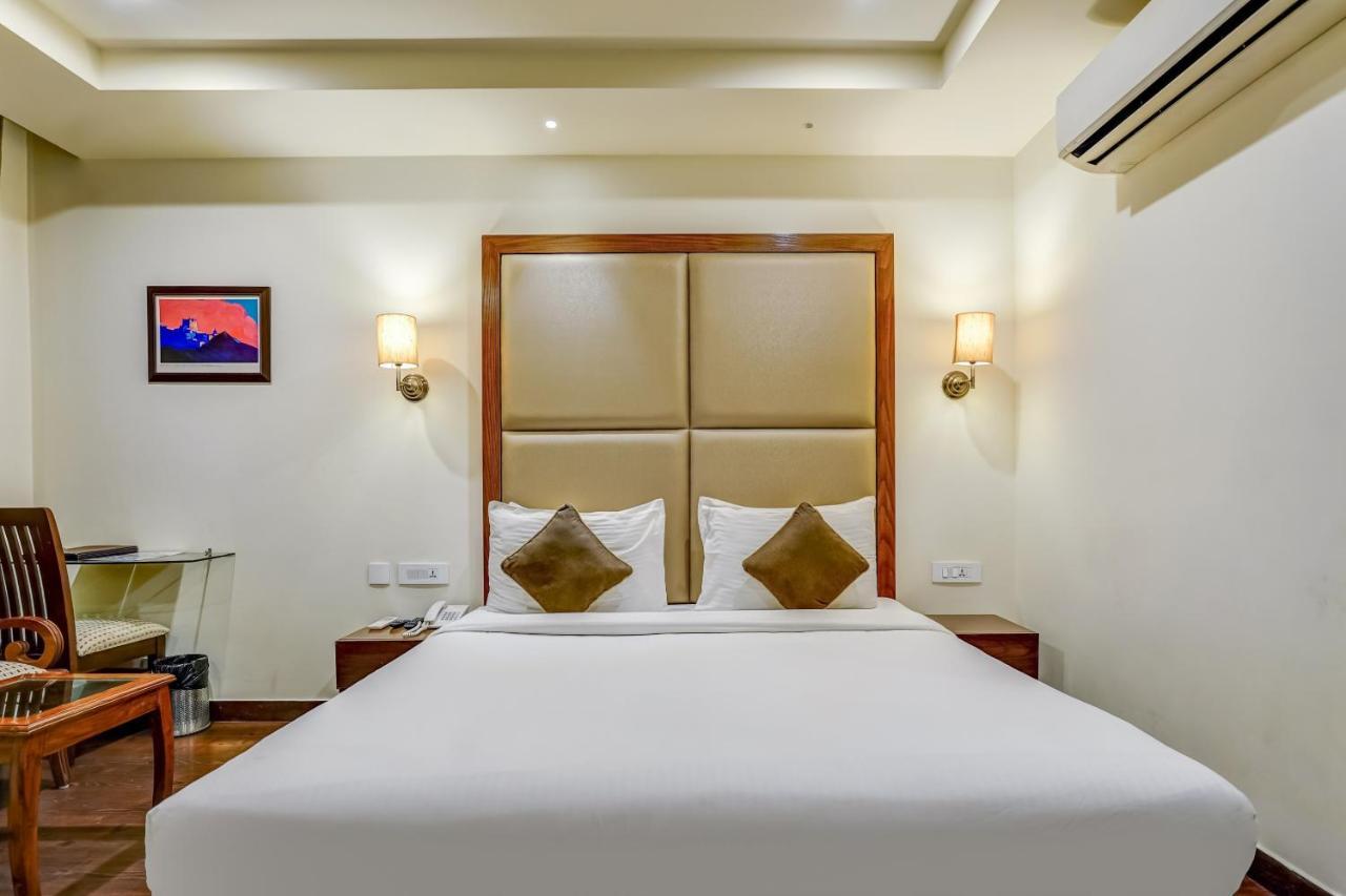 Townhouse 552Hotel Royal Court Jalandhar Exterior photo