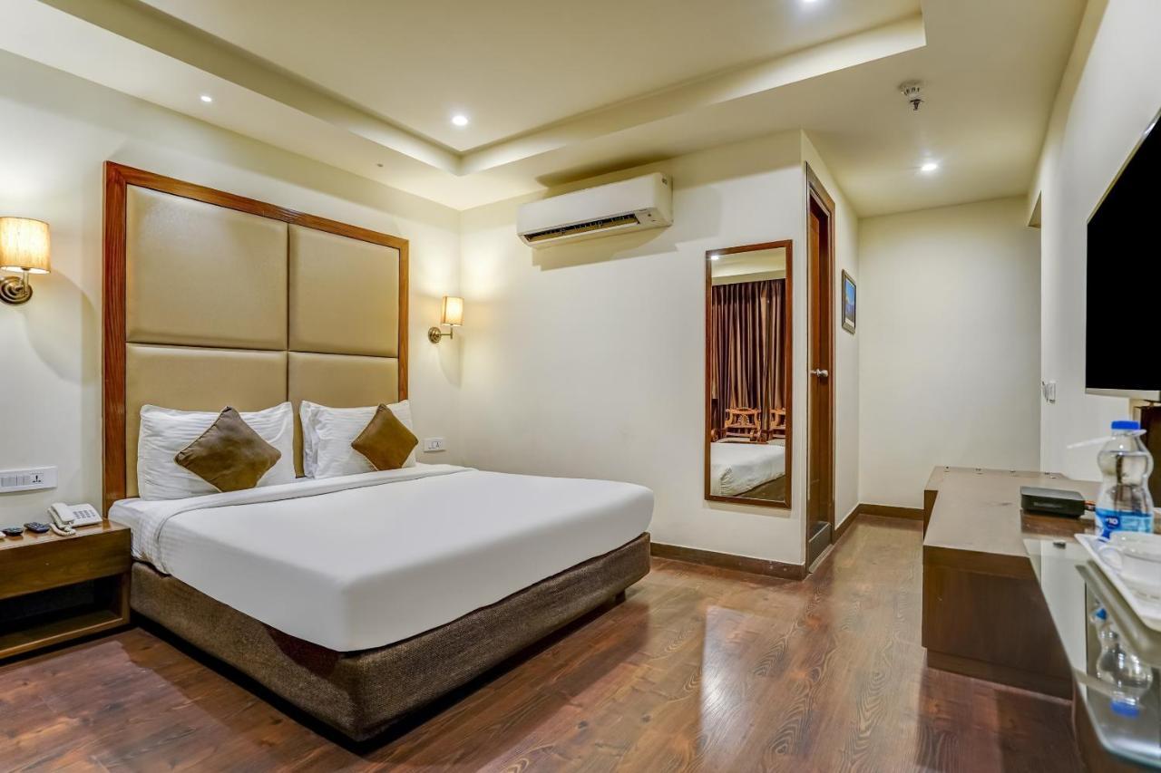 Townhouse 552Hotel Royal Court Jalandhar Exterior photo